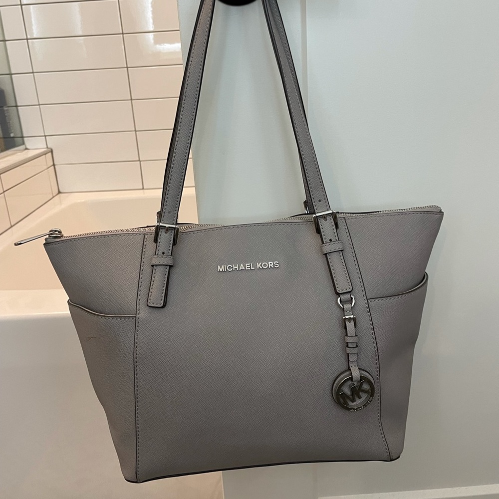 Michael Kors tote